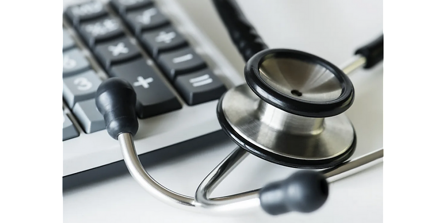 Может ли работодатель отправить сотрудника на больничный в принудительном порядке? Разбираемся с юристом