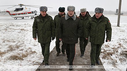 Александр Лукашенко сегодня рассмотрит вопросы укрепления военной безопасности Беларуси