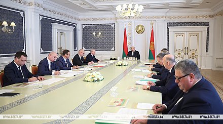 "Здесь мы можем преуспеть". Александр Лукашенко ориентирует на активное развитие в стране биофармацевтики