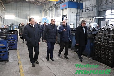 Министр энергетики Виктор Каранкевич посетил Новогрудский завод газовой аппаратуры