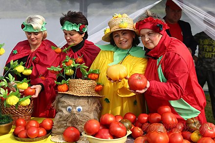 Ивье-де-томатейро: в помидорной столице области Ивье впервые провели брендовый фестиваль