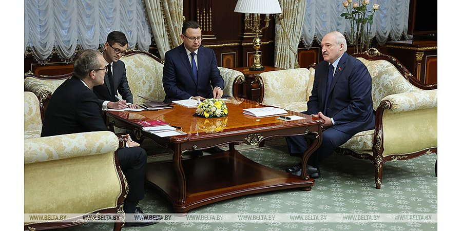 Александр Лукашенко: следующую неделю в Беларуси посвятят детальному анализу ситуации в связи с коронавирусом