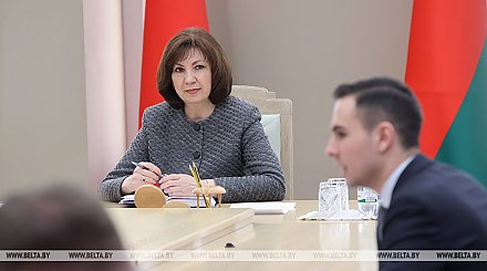 Наталья Кочанова встретилась с членами Молодежного парламента