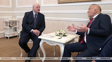 Лукашенко встретился с экс-президентом Хорватии Степаном Месичем