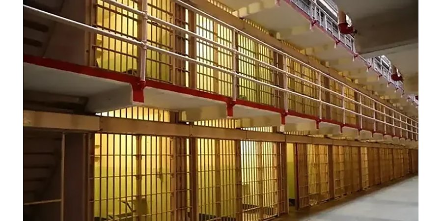 В Италии могут освободить более 10 тыс. заключенных из-за переполненности тюрем