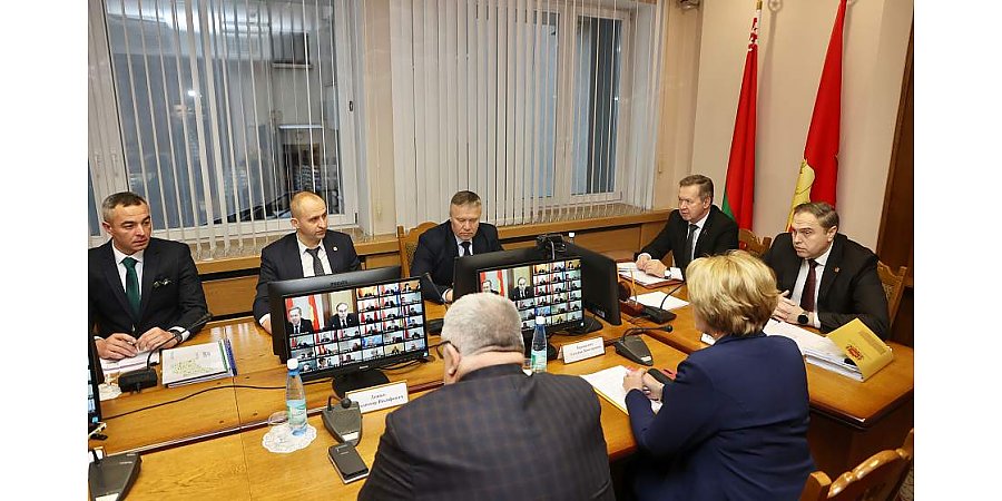 В 2021 году более 67% бюджета было направлено на социальную сферу. Сохранится ли тенденция? На заседании облисполкома обсудили социально-экономическое развитие региона