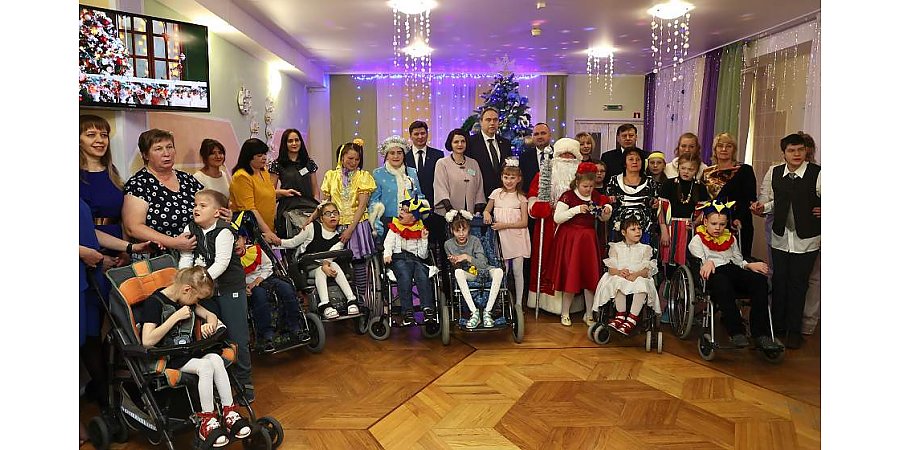 Владимир Караник: «Новый год должен принести частичку волшебства каждому ребенку»