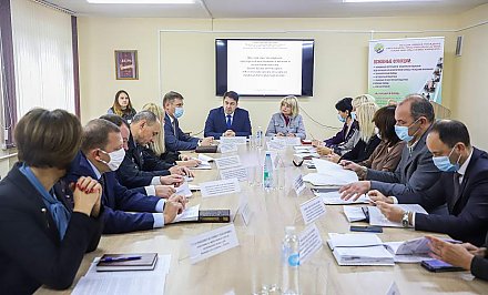 Законодательные новшества в вопросах противодействия домашнему насилию обсудили на заседании круглого стола в Гродно