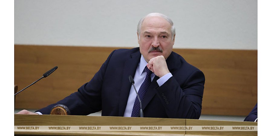 Встречу с активом Могилевской области Александр Лукашенко начал не по сценарию