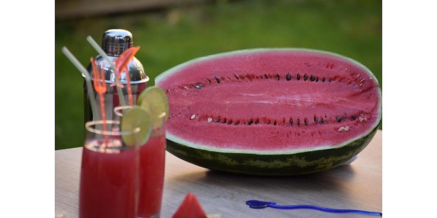 Арбуз в банке – готовим компот, который не портится даже зимой