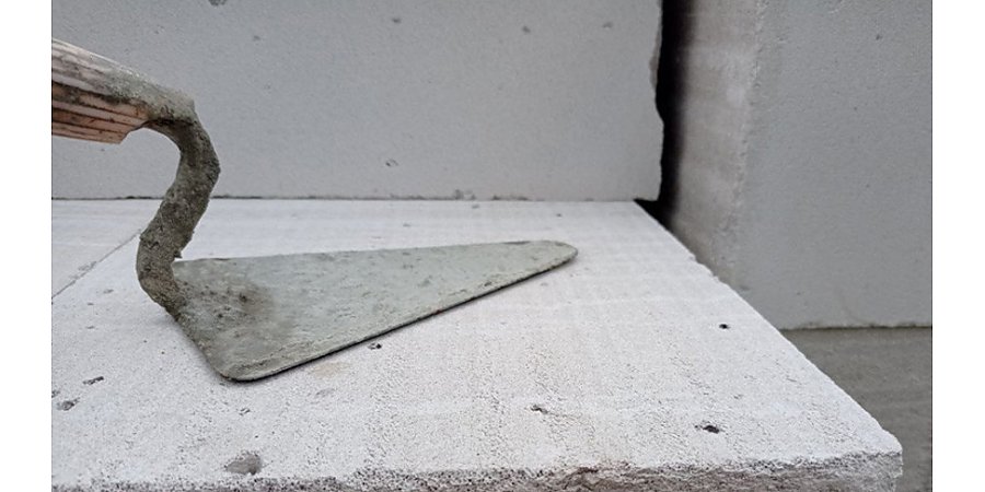 Более 300 молодых людей присоединились к трудовой акции "Построим патриотический центр вместе"