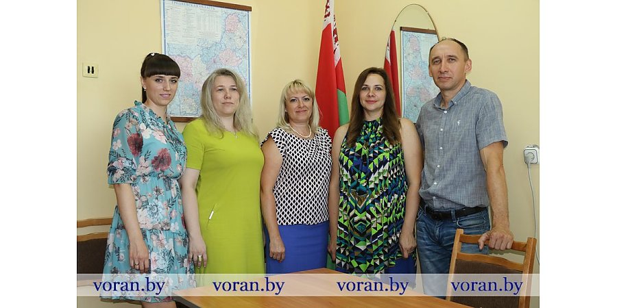 Чтобы казна была полна. Работники налоговой службы отмечают профессиональный праздник