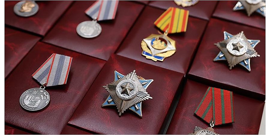 Госнаград и Благодарности Президента удостоены работники МТЗ, труженики АПК и военные
