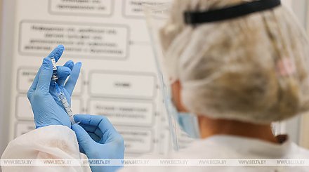 Около 80% медиков Гродненской области получили прививки от коронавируса