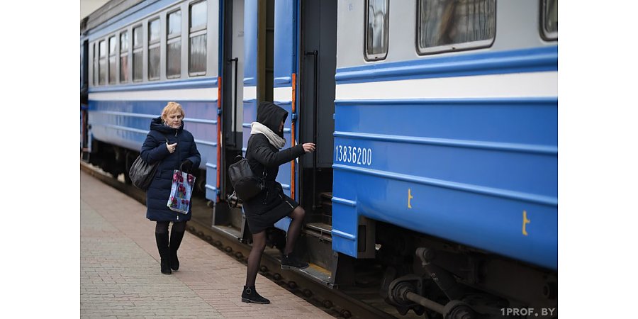 БЖД запустит 100 дополнительных поездов на ноябрьские праздники