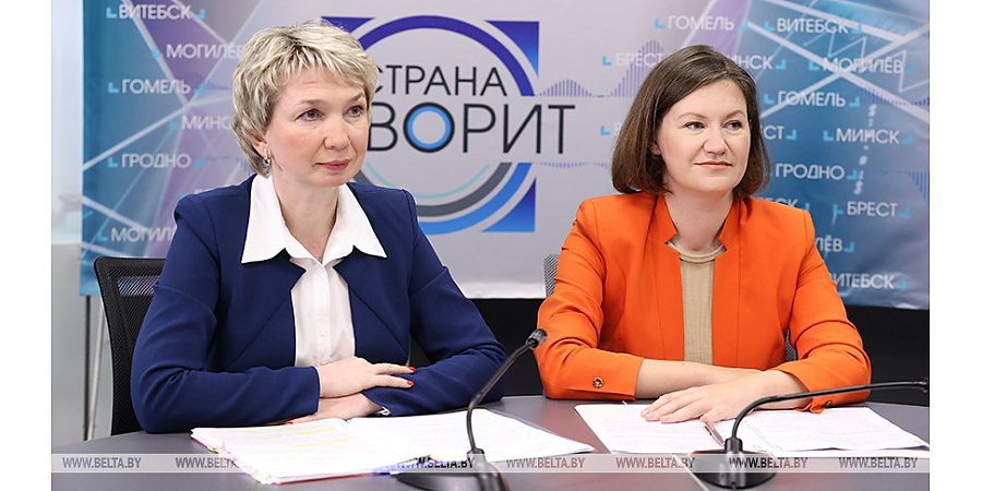 МАРТ: цены на многие группы школьных товаров снизились в сравнении с прошлым годом