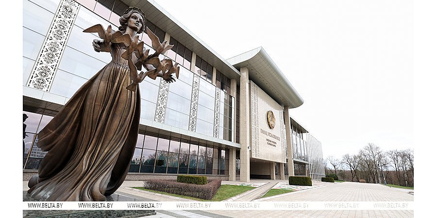 Переговоры Александра Лукашенко со спецпосланником США Коулом продолжились в субботу