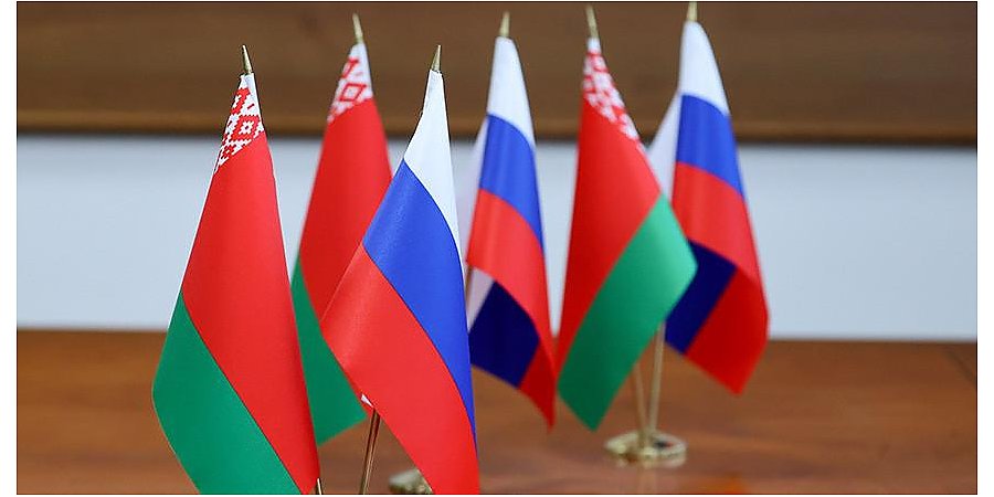 Александр Лукашенко и Владимир Путин в Кремле вместе провели международный телефонный разговор