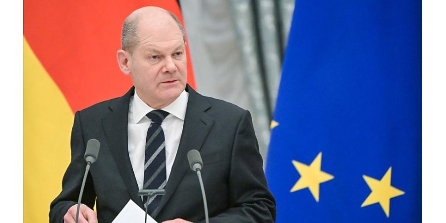 Шольц призвал сохранить "нить переговоров" с Россией