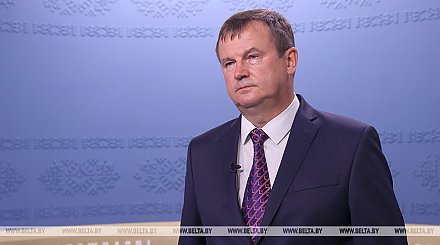 Андрей Равков призывает граждан опираться на свою землю, а не на импортные эмоции