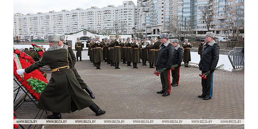 Вольфович: чем дальше в прошлое уходит Афганская война, тем актуальнее становятся ее уроки