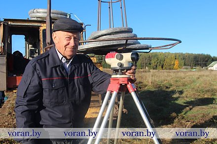 Ювелирная работа работника Вороновского предприятия мелиоративных систем Иосифа Дайлидко