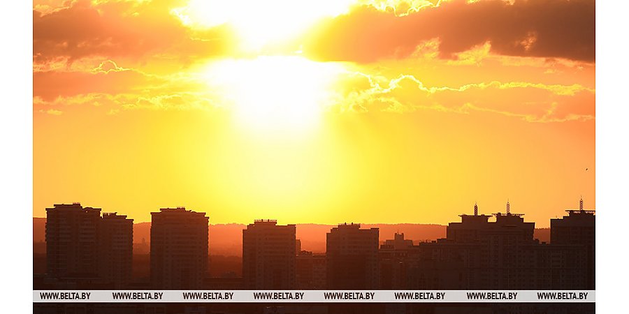 Уходящий год может войти в тройку самых жарких за всю историю наблюдений