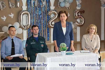 Сельчанам — о безопасности. В Конвелишках прошел сельский сход граждан