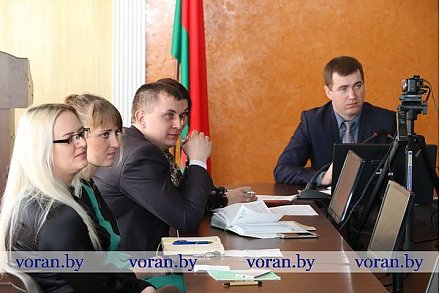 Почему молодежь НЕ выбирает село?