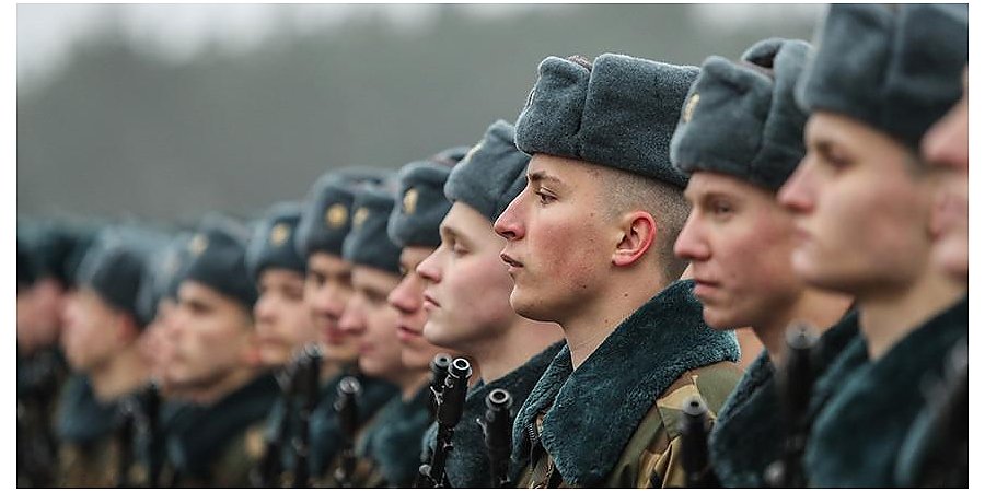 Роман Головченко: Вооруженные Силы надежно защищают безопасность государства