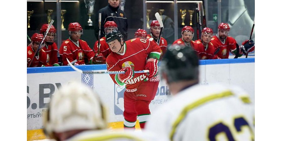 Хоккейная команда Президента выиграла шестой матч в РХЛ