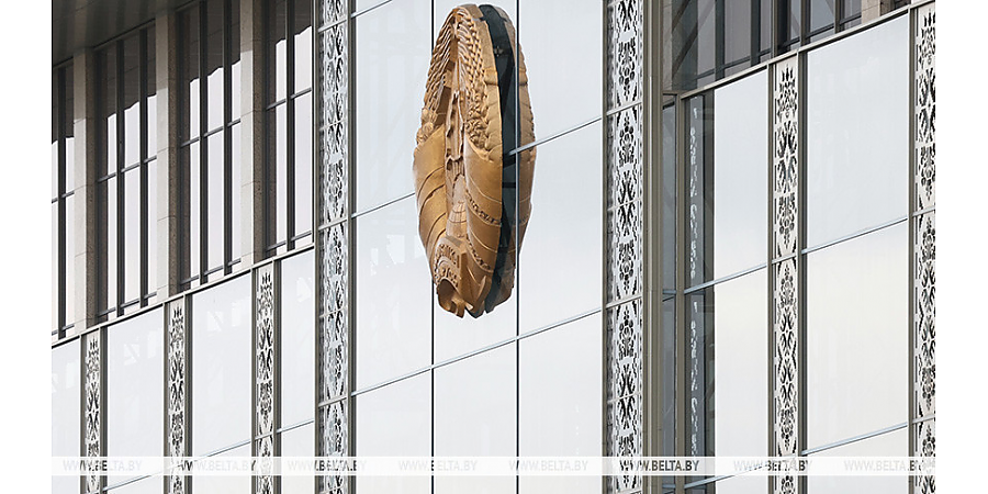 Теперь не только в долларах. Александр Лукашенко одобрил проект изменений в соглашение о бюджете ШОС