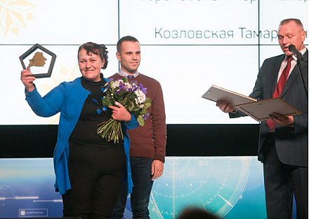 Готовь сани летом, а пашню — зимой!