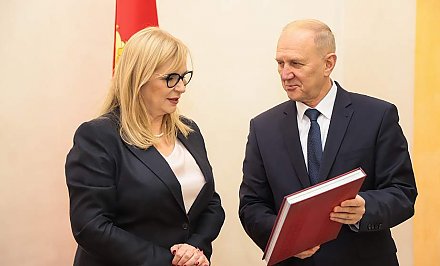 Сотрудничество в реконструкции Старого замка, туризме и науке обсудили на встрече председатель облисполкома Владимир Кравцов и заместитель спикера Сейма Польши Малгожата Госевская