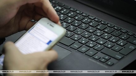Трех работавших на аферистов курьеров задержали за сутки в Беларуси