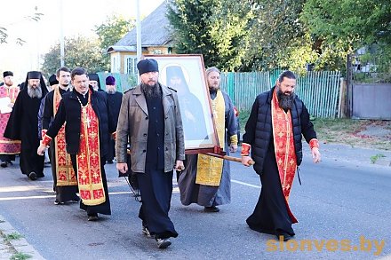 В Слониме прошел традиционный Крестный ход памяти Серафима Жировичского