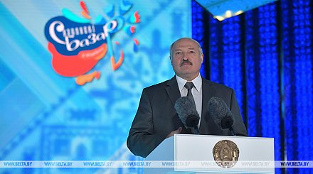 Лукашенко: "Славянский базар" в Витебске всегда разрушал барьеры и укреплял дружбу народов