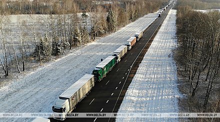 Выезда в ЕС на границе ожидают более 3,3 тыс. грузовиков