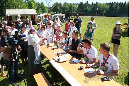 "Куриные бега", байк-фестиваль и beer-старты. 3 июня "фестивалим" на Августовском канале (+Программа)
