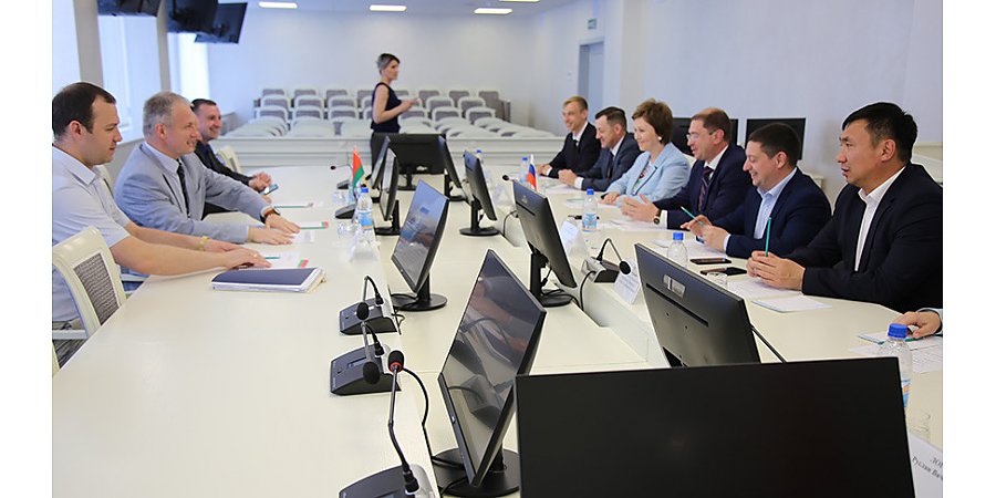 Минпром Беларуси и правительство Сахалинской области активизируют сотрудничество