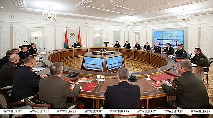 План обороны, американский трек и форпост в Африке. Итоги недели Президента