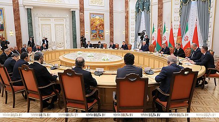 "Фундамент для масштабного рывка есть". Главное из переговоров Александра Лукашенко и Масуда Пезешкиана в Минске