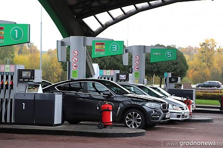 Заправка или кафе? Как ГАИ Гродненской области следит за безопасностью и культурой поведения водителей на АЗС