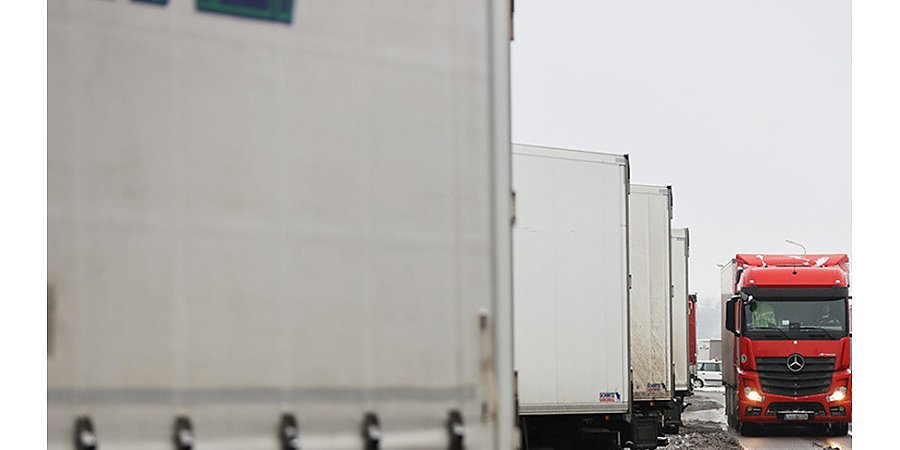 Госпогранкомитет Беларуси назвал основную причину образования очередей в пунктах пропуска