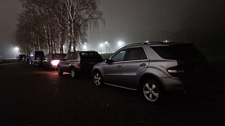 Идет регистрация в пункте пропуска «Берестовица»