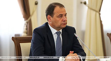 Роман Головченко: первоочередная задача - избавить экономику от углеводородной зависимости