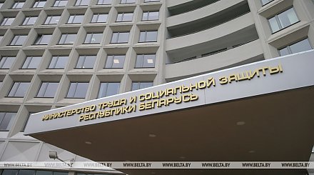 Детские пособия, социальные пенсии, доплаты и надбавки пенсионерам увеличатся с 1 мая