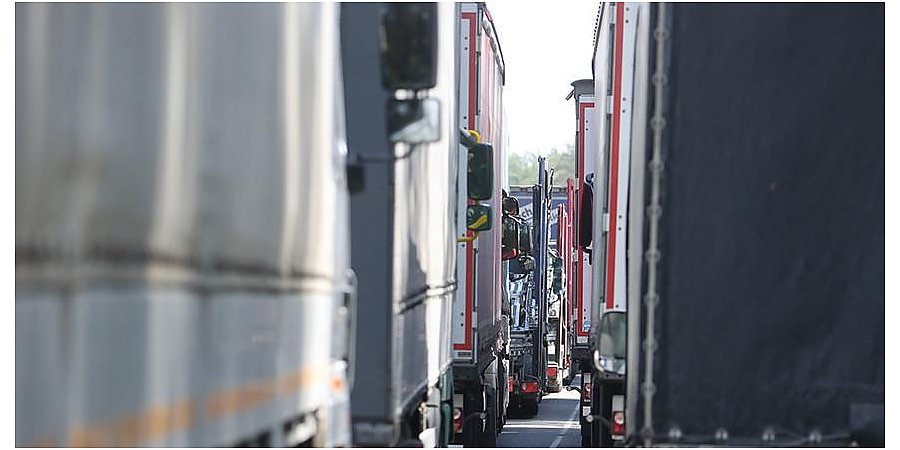 ГПК: очереди фур фиксируются перед тремя литовскими пунктами пропуска