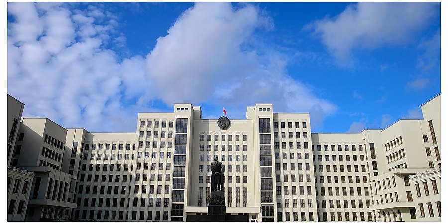 Совмин установил временный запрет на вывоз пшеничной муки и гречки