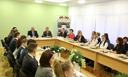 Игорь Карпенко: «Молодежный парламентаризм – движение, которое играет значимую роль в реализации государственной молодежной политики»